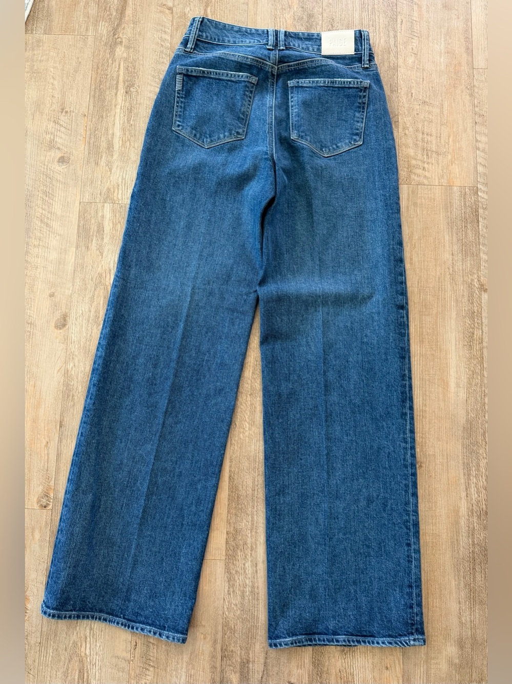 PAIGE Sasha Wide Leh Jeans - 34” inseam - Picture 2 of 4